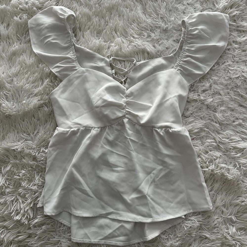 Amazon Women's White Flutter Sleeve Top - Size Small